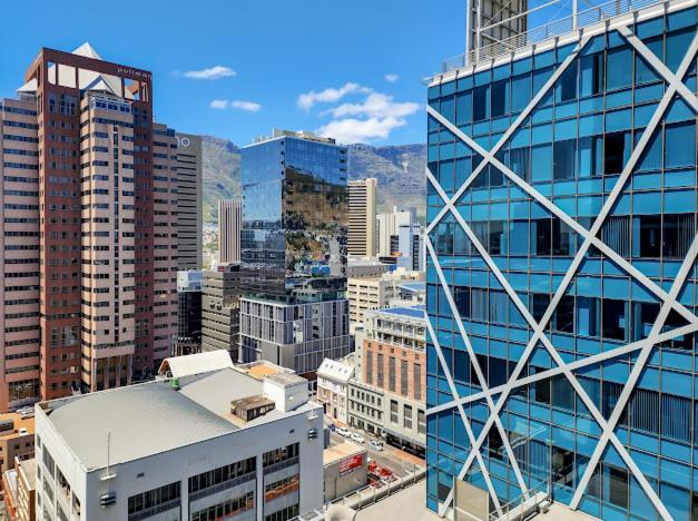Skyline Views Stylish Studio With Pool, Parking No Load Shedding كيب تاون المظهر الخارجي الصورة