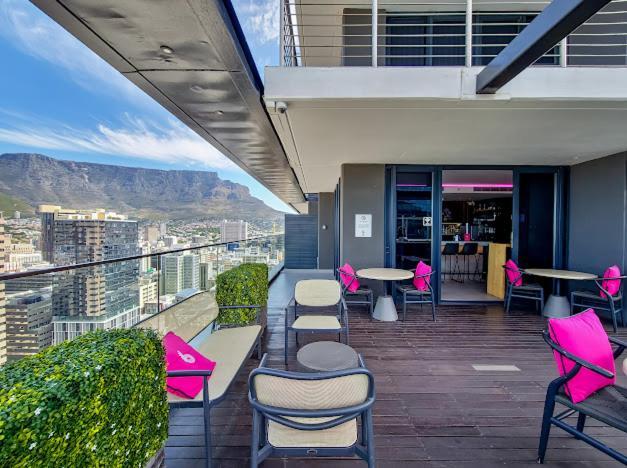 Skyline Views Stylish Studio With Pool, Parking No Load Shedding كيب تاون المظهر الخارجي الصورة
